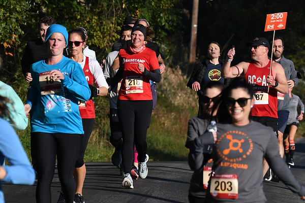 Main Street Half Marathon & 4 Miler - Hunterdon photo 3