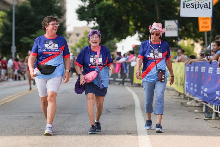 Midwest Financial Group Madison Mini Marathon photo 7