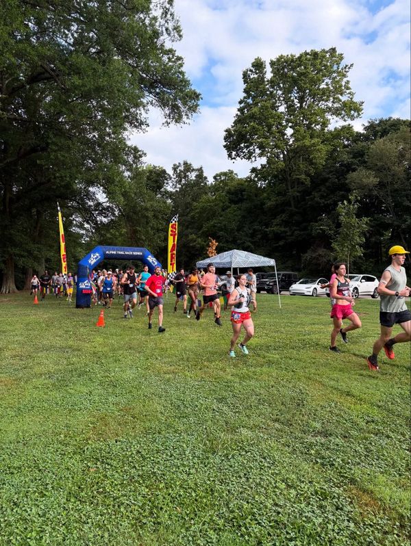 Yeti Trail Run 5K/10K/Half-Marathon/30K photo 4