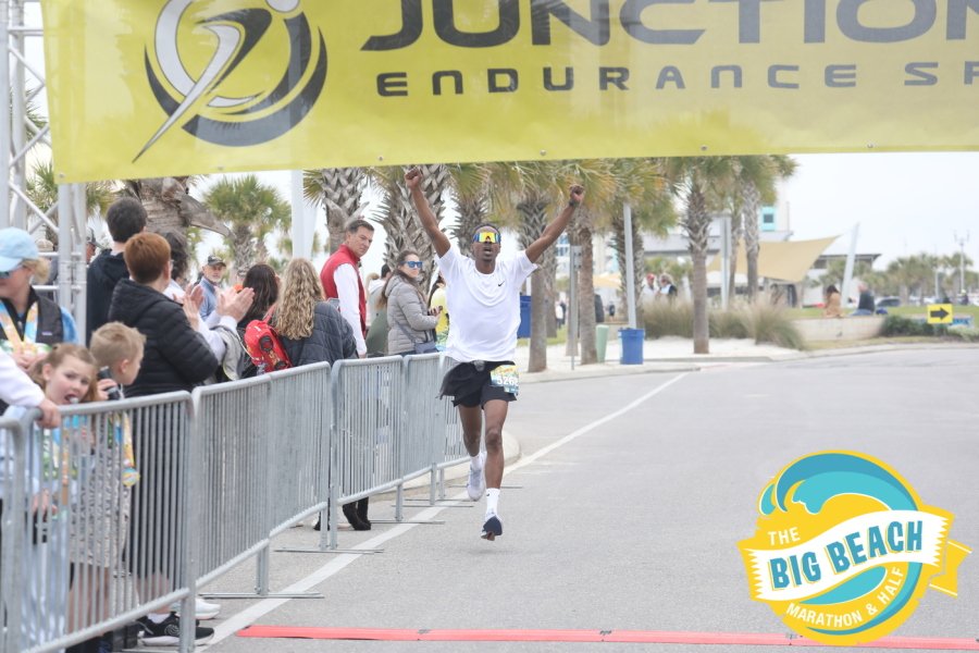 Big Beach Marathon, Half Marathon & Safari 5K photo 5