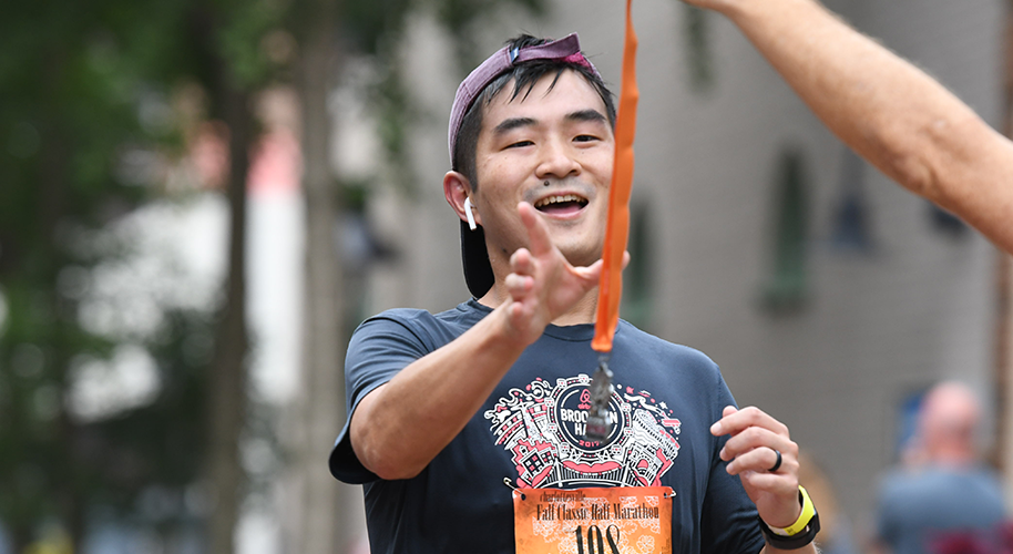 Charlottesville Fall Classic Half Marathon photo 6