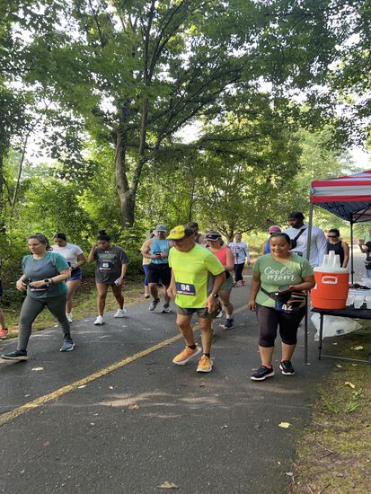 Medal Madness 5K, & 13.1M at Hickory, NC (23) photo 2