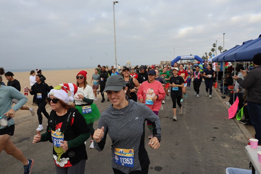 Friendsgiving/Barksgiving: Turkey Trot 5K, 10K, Half Marathon by Califlow Runs photo 8