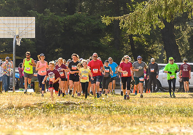 Jennifer's Catching Slough Classic 5K, 10K, half marathon photo 1