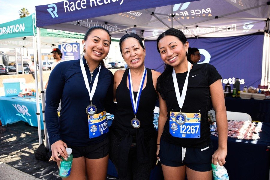 Define Your Glow 5K, 10K, Half Marathon by Califlow Runs photo 7