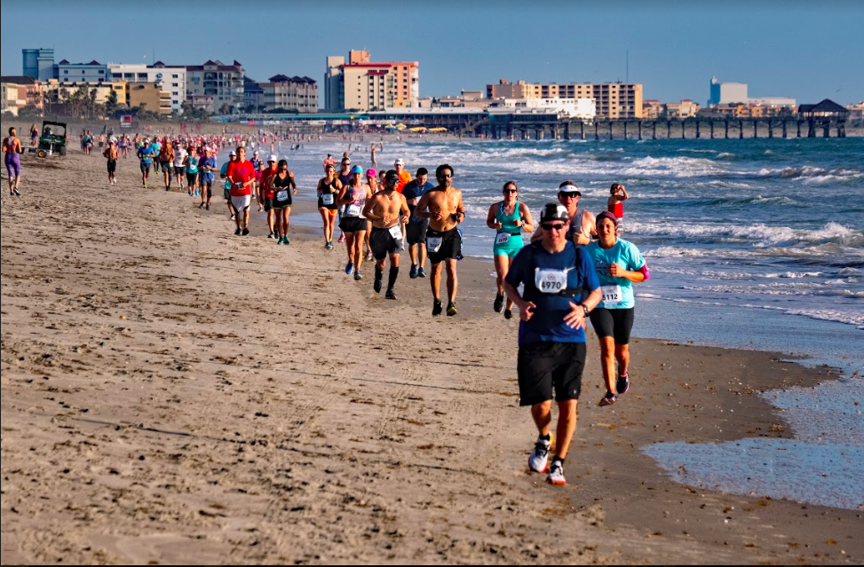 Cocoa Beach Half Marathon photo 2