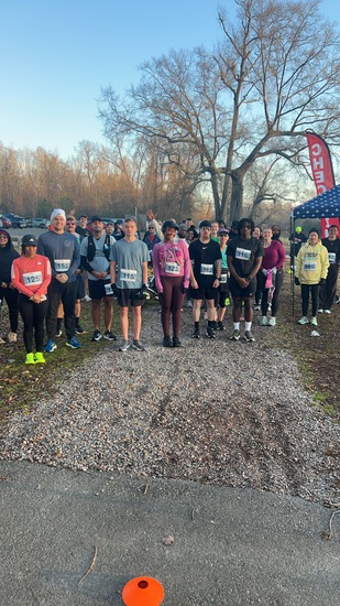 Holiday 5K, 10K, & 13.1M at Colonial Heights, VA (52) photo 1