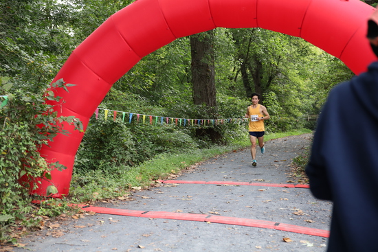 Run On The Rocks • 10M / Half / 20M photo 2