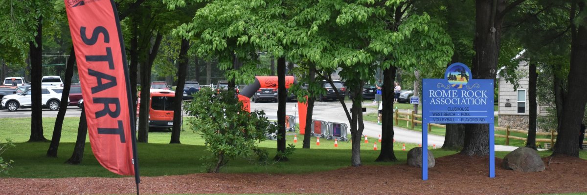 Roaming Shores Half Marathon photo 1