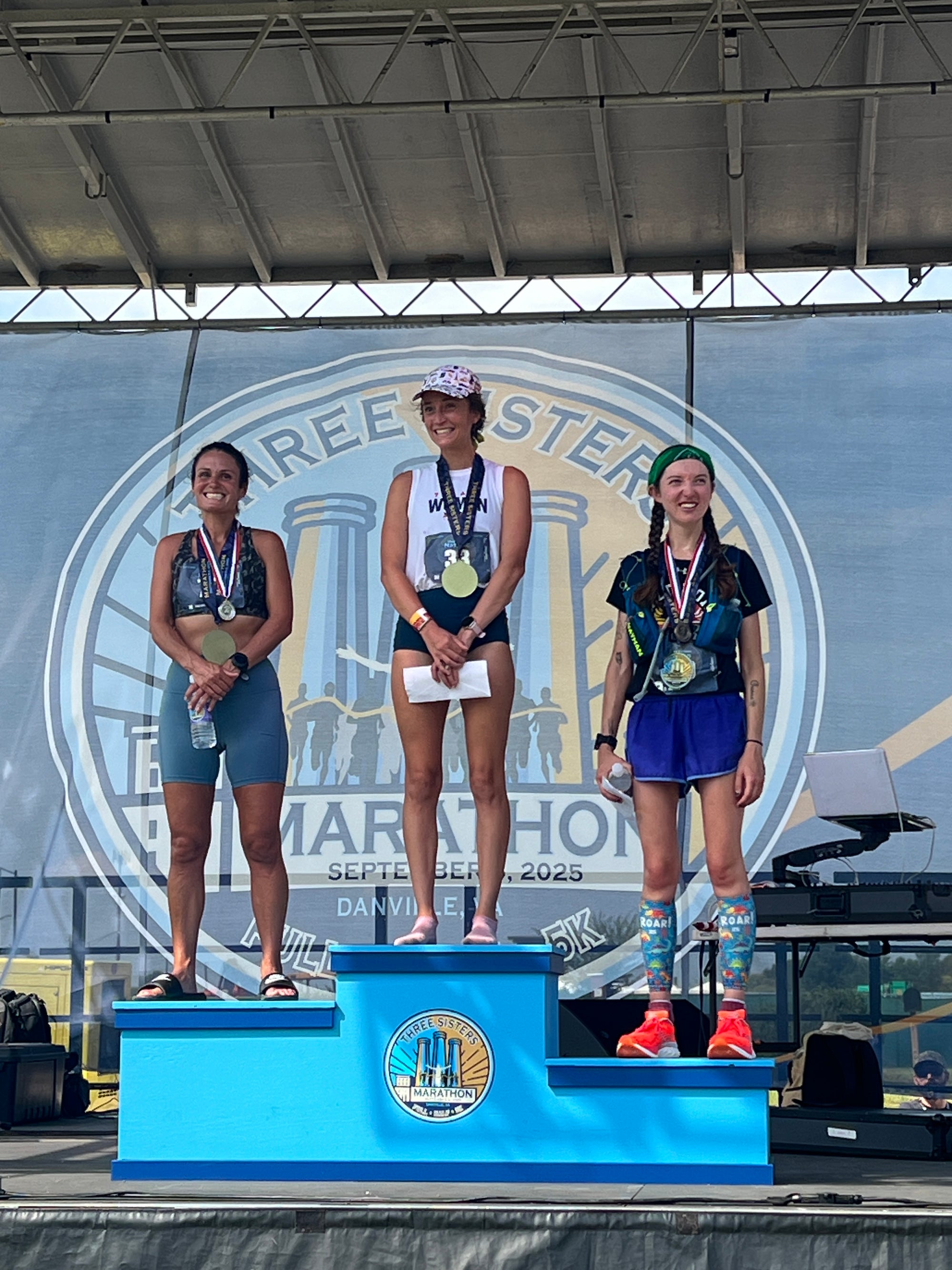 Three Sisters Marathon photo 5