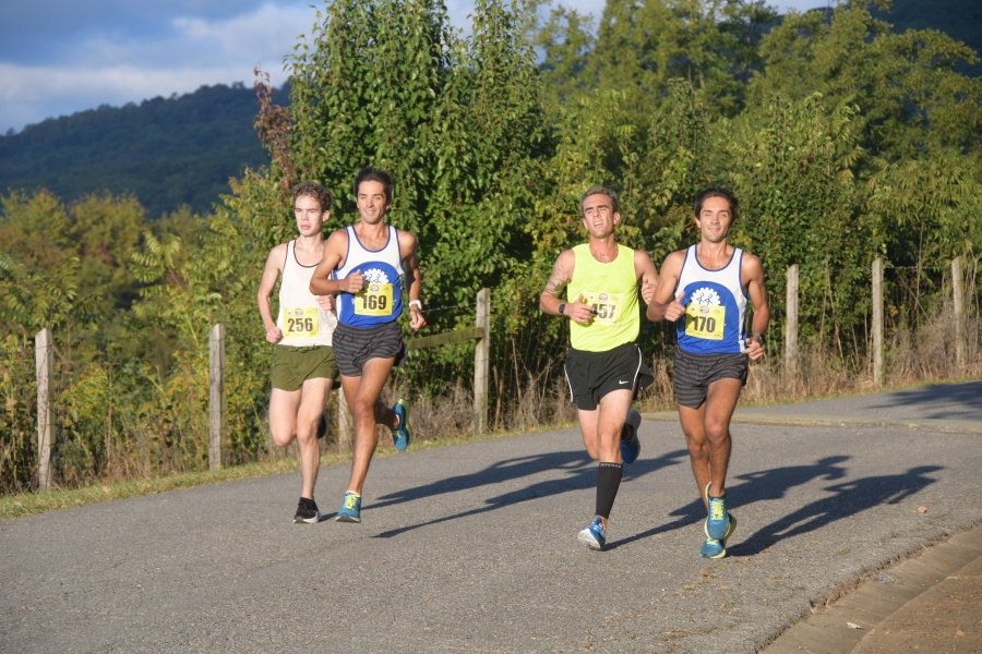 LewisGale Salem Half Marathon, 8K and Kids Fun Run photo 5