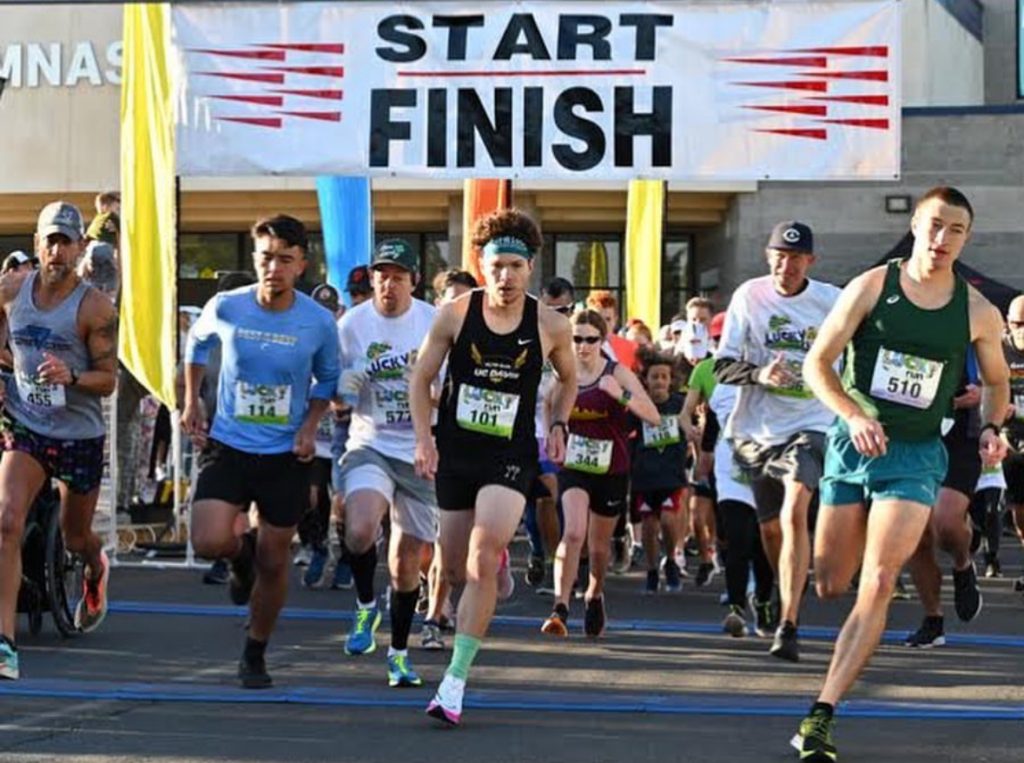 Davis Moonlight Run photo 3