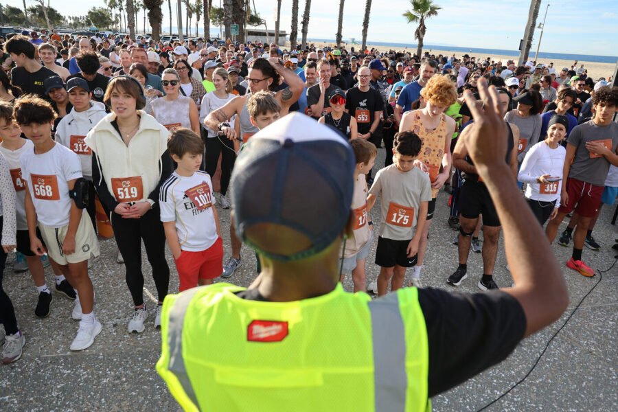 Friendsgiving/Barksgiving: Turkey Trot 5K, 10K, Half Marathon by Califlow Runs photo 6