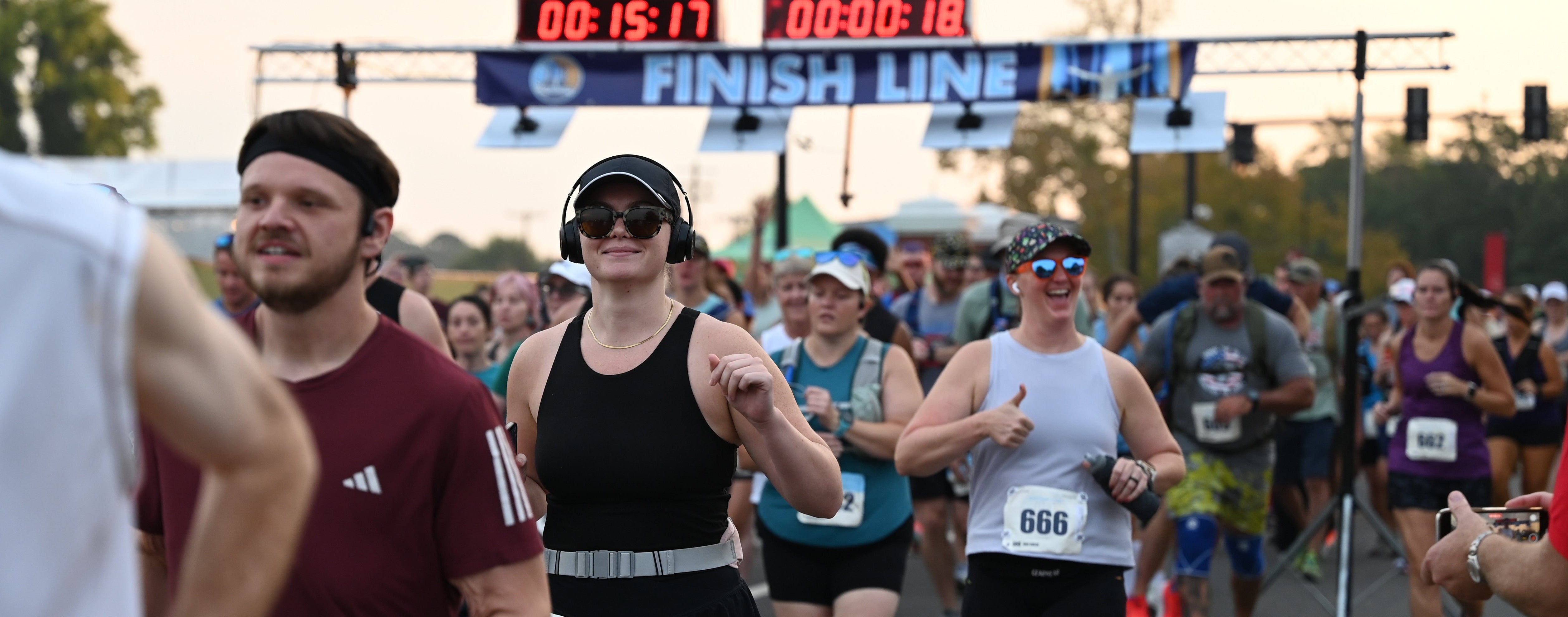 Three Sisters Marathon photo 2