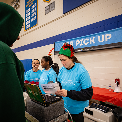 Jingle Bell Half Marathon & 5K photo 7