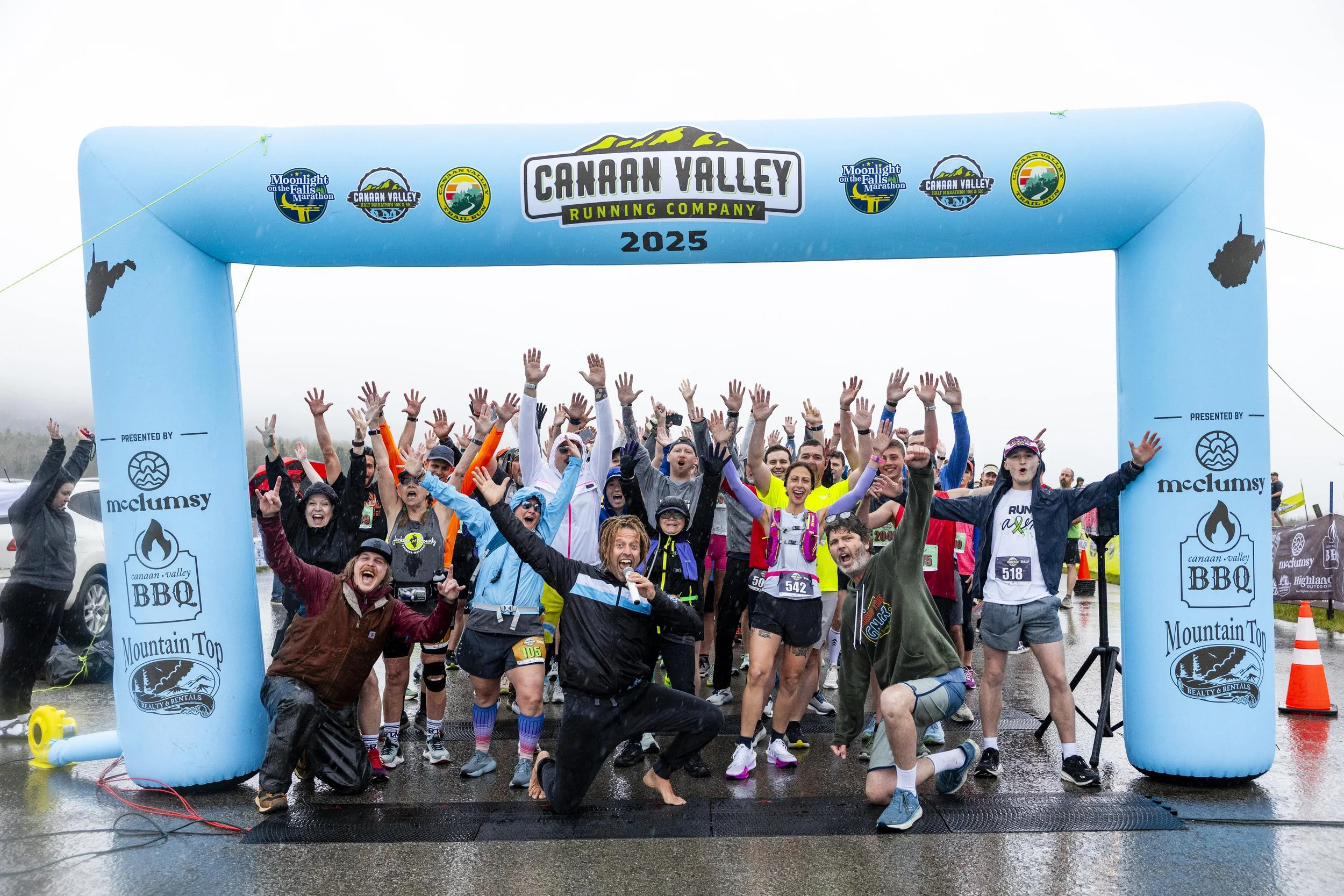 Moonlight on the Falls - Marathon, Half Marathon, Quarter Marathon, and Distance Challenge photo 3