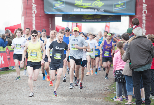 Hot Cider Hustle - Shorewood Half Marathon & 5K photo 7