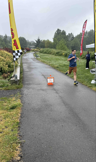 Luau 5K, 10K, & 13.1M at Everett, WA (20) photo 1