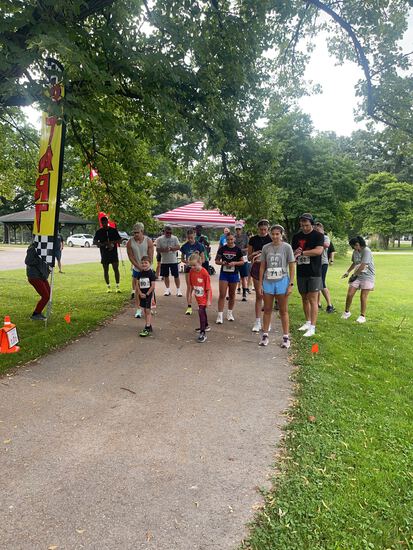Eagle 5K, 10K, & 13.1M at Corunna, MI (29) photo 1